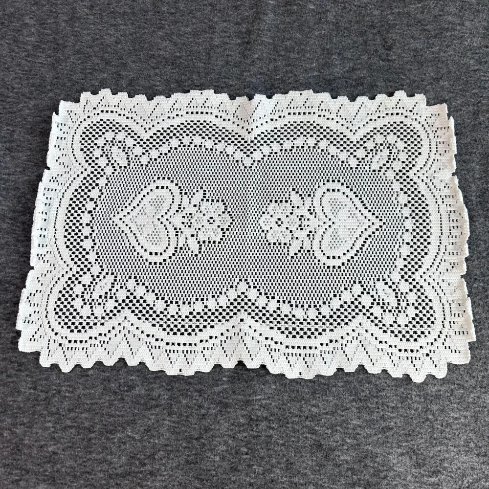 Vintage 2 White Lace Doily Heart Floral Crochet Rectangular Table Runner 17x11